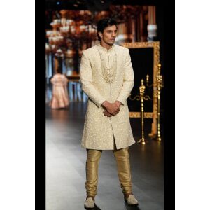 White and gold tread sequence sherwani